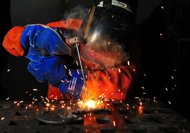 travail avec soudure sur inox mig, soudure inox acier, soudure inox norme